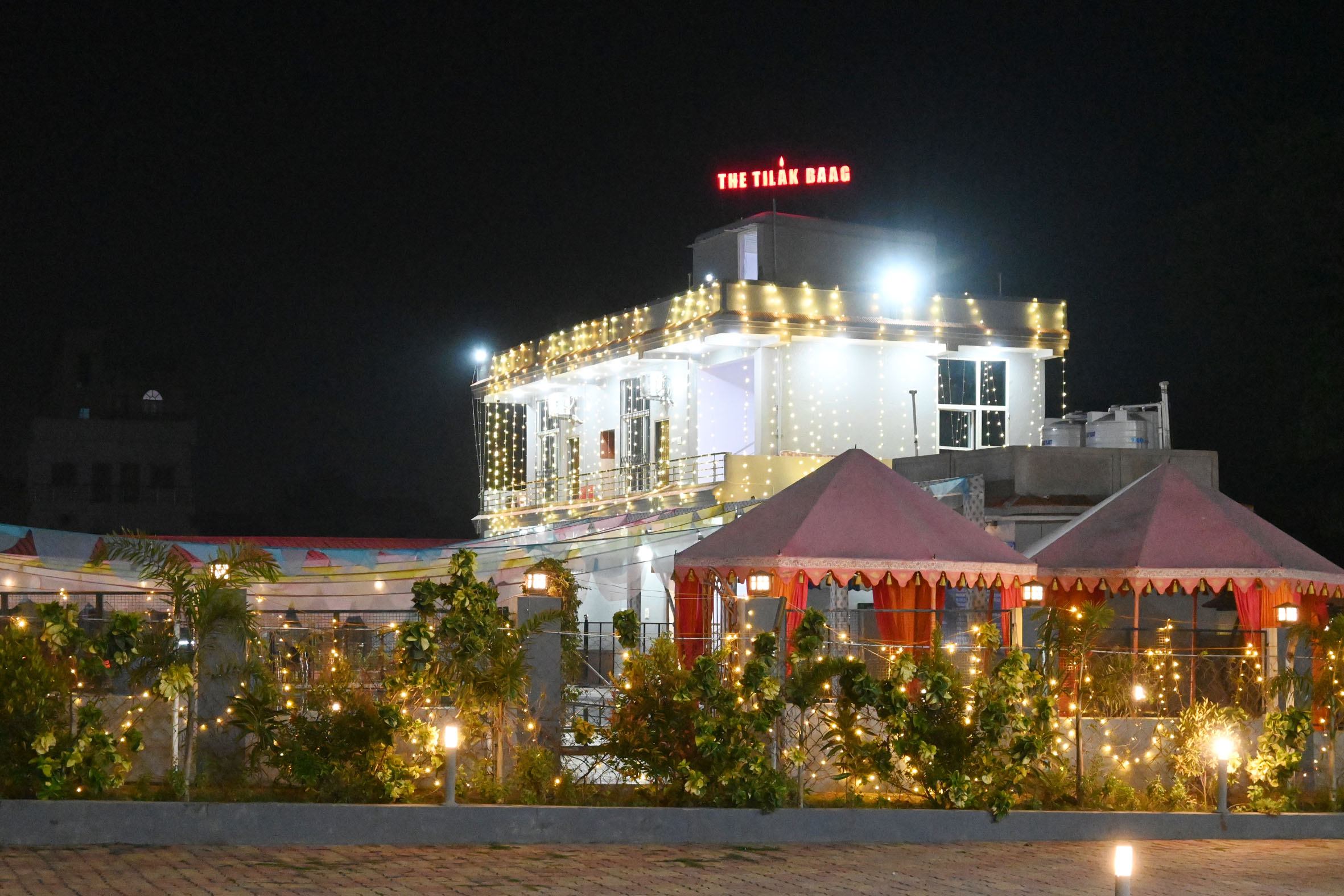 Hotel The Tilak Baag
