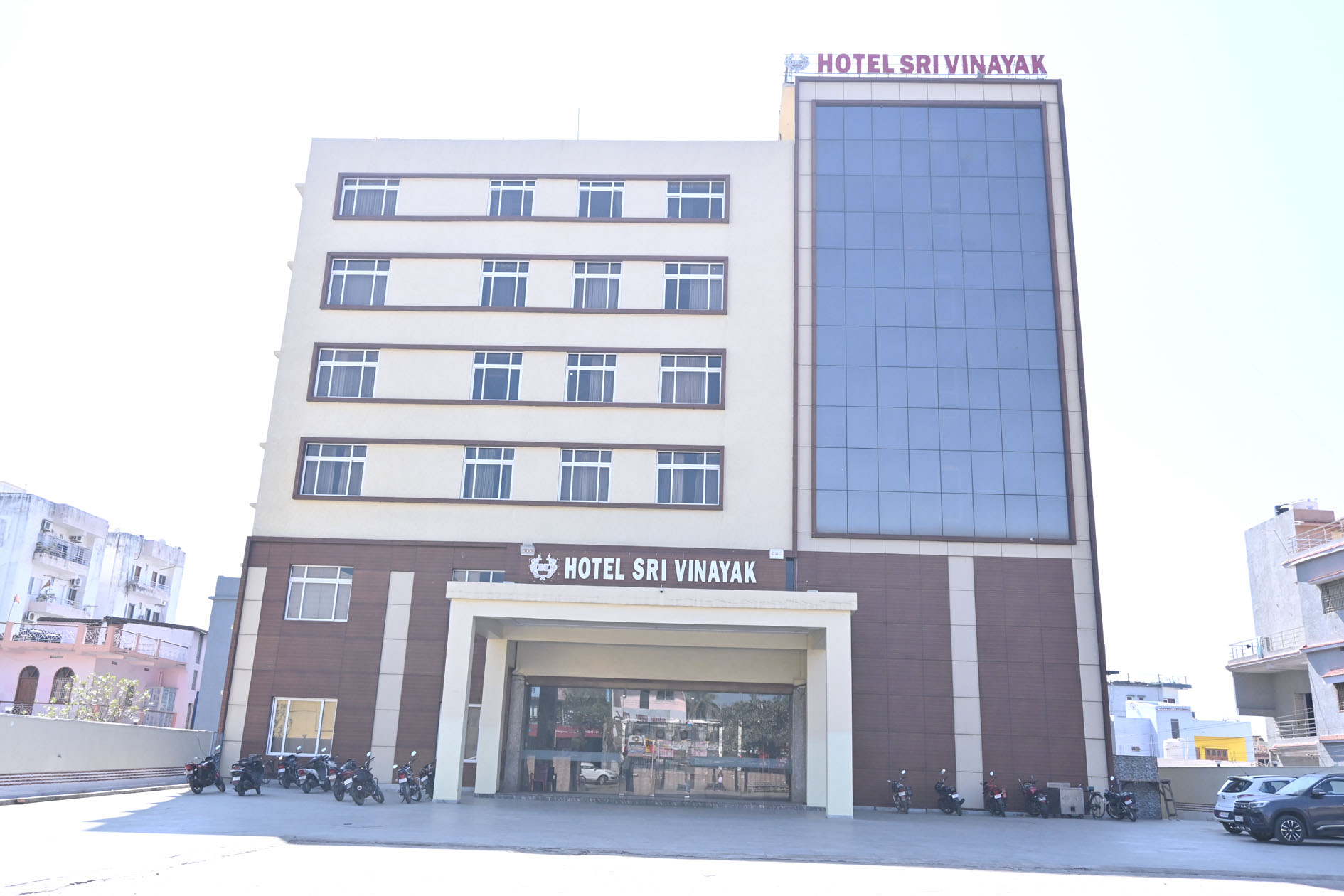 HOTEL SRI VINAYAK
