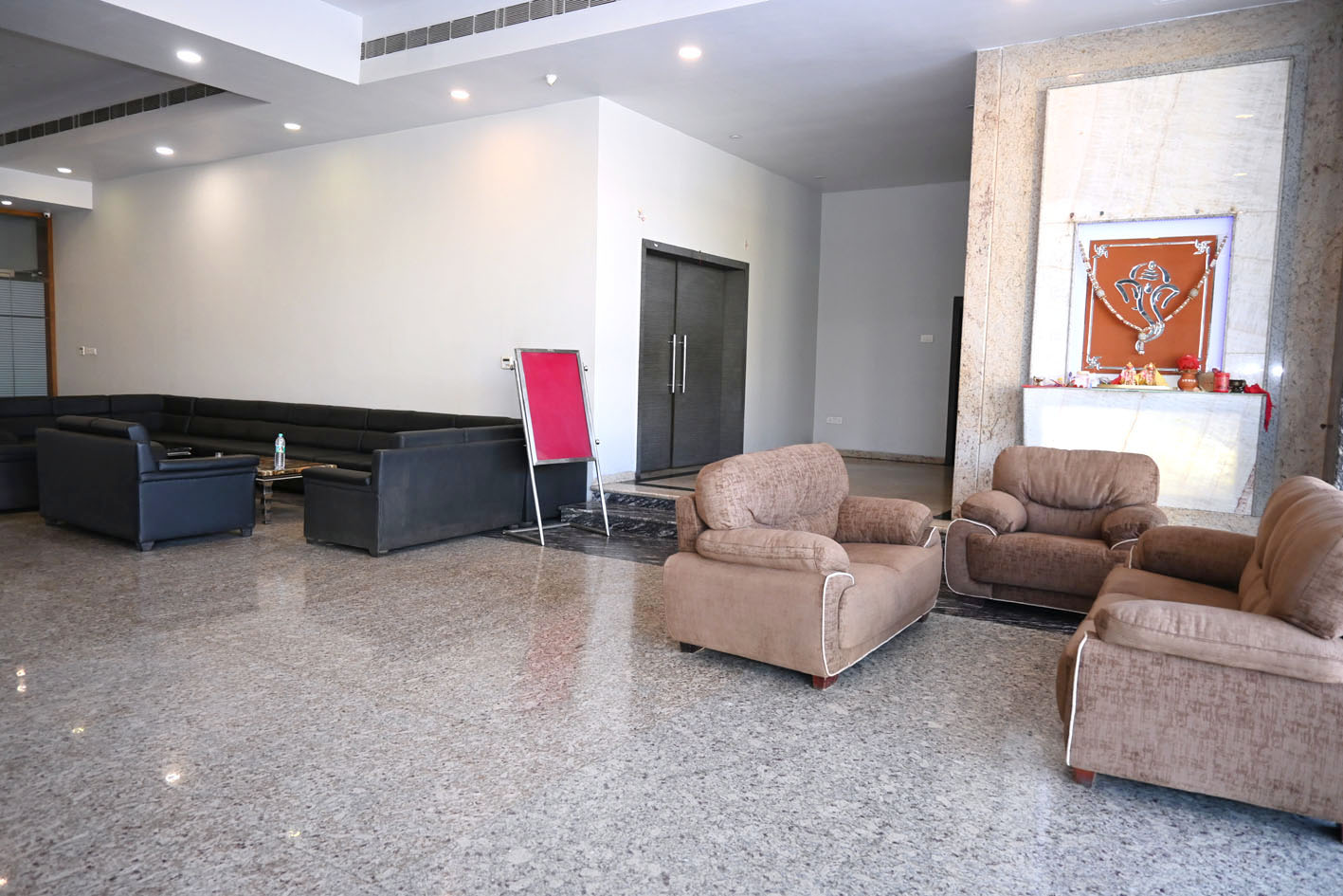HOTEL SRI VINAYAK